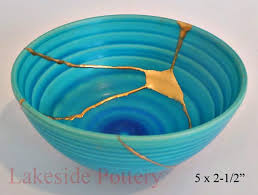 Bowl with gold